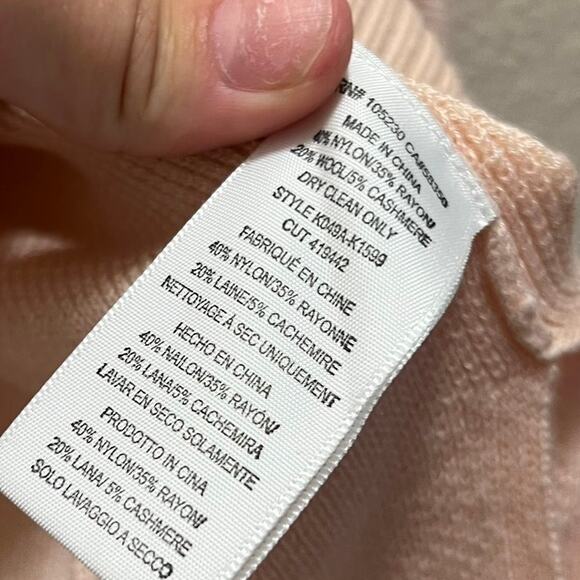 Joie Soft Blush Pink V-Neck Sweater Loose Knit Size Small Wool Cashmere Blend - Picture 5 of 7